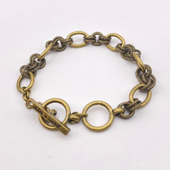 CHLOE + ISABEL Antique Gold Tone Chain Bracelet Toggle Clasp Charms Bold Chunky - Picture 1 of 8